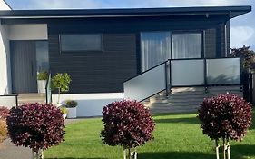 New, Luxurious And A Short Stroll To The Lake